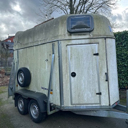 paardenwagen-voor